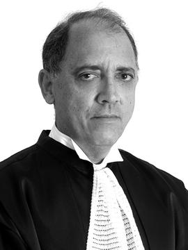 Ministro Arnaldo Esteves Lima